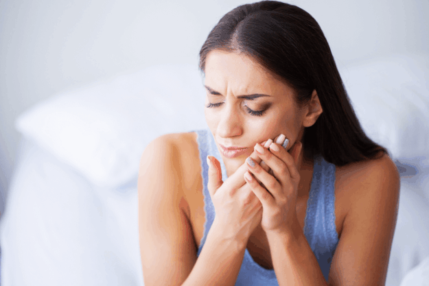 What Does An Emergency Dentist Do?