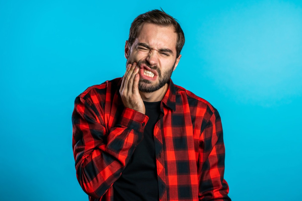 10 Signs Your Toothache Might Be an Emergency: Insights from Our Emergency Dentist in Scottsdale